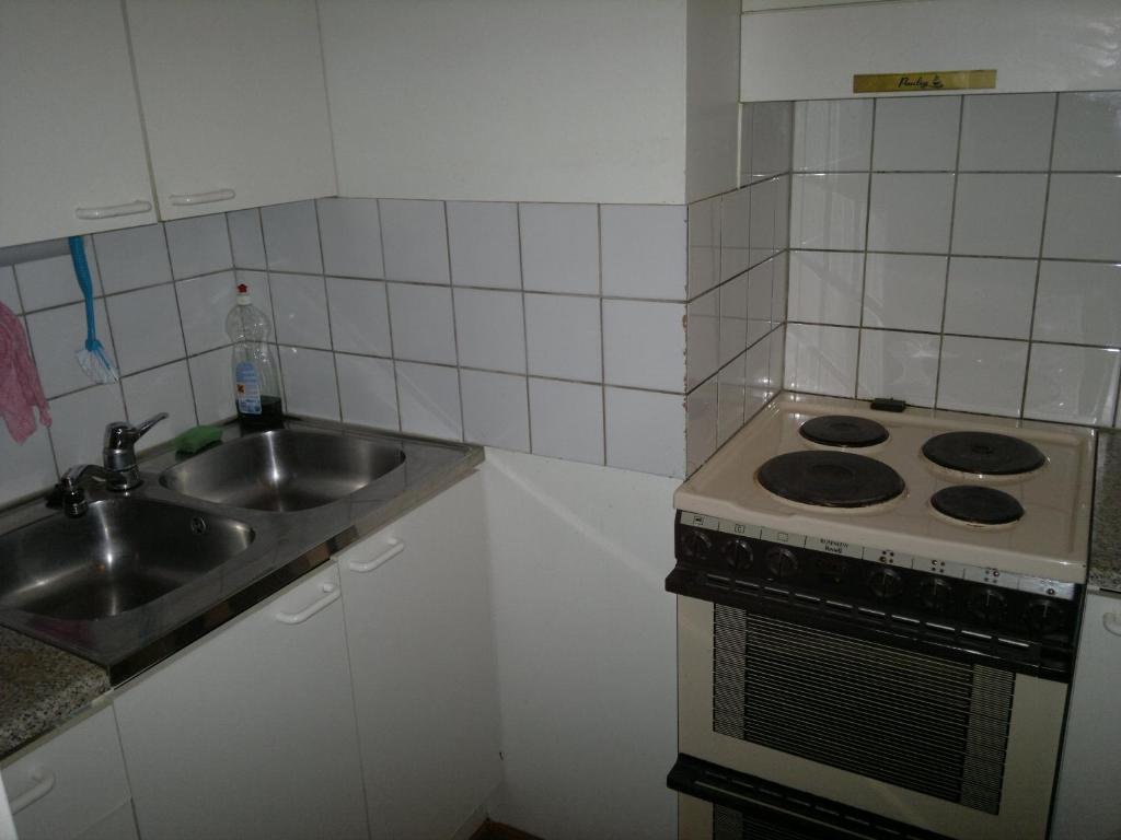 Partiotalon Retkeilymaja - Scouts Hostel โยเอนซู ห้อง รูปภาพ