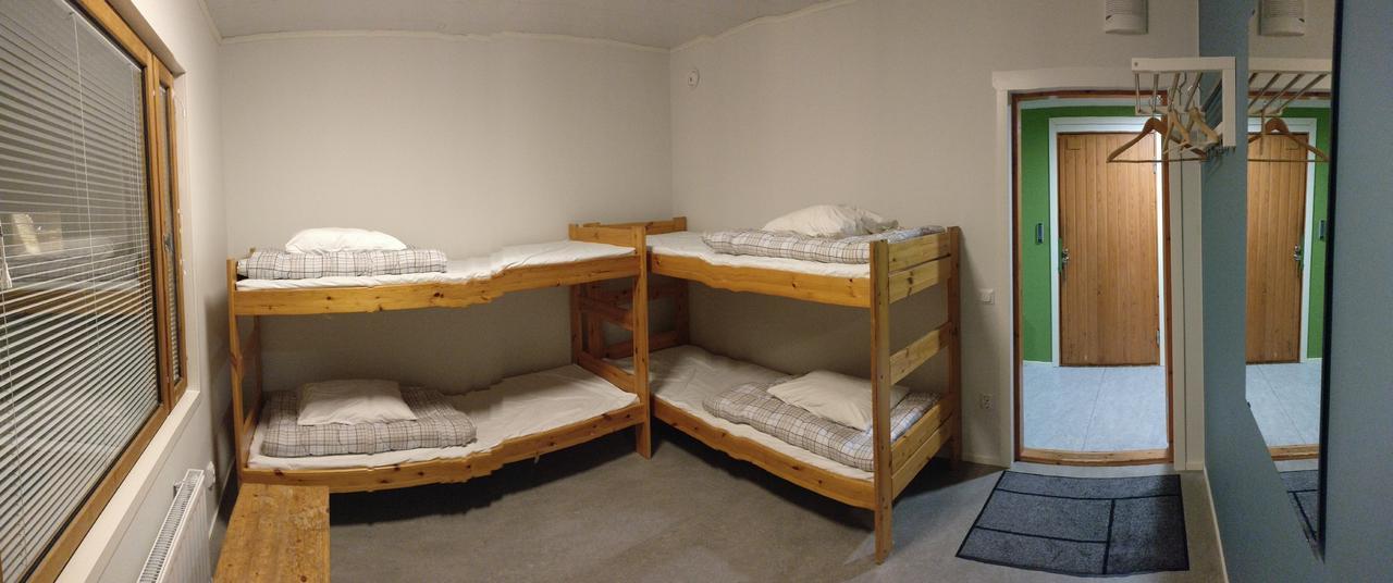 Partiotalon Retkeilymaja - Scouts Hostel โยเอนซู ภายนอก รูปภาพ