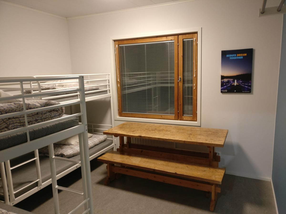 Partiotalon Retkeilymaja - Scouts Hostel โยเอนซู ภายนอก รูปภาพ